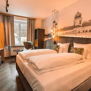 Am Paulusbogen **** Passau